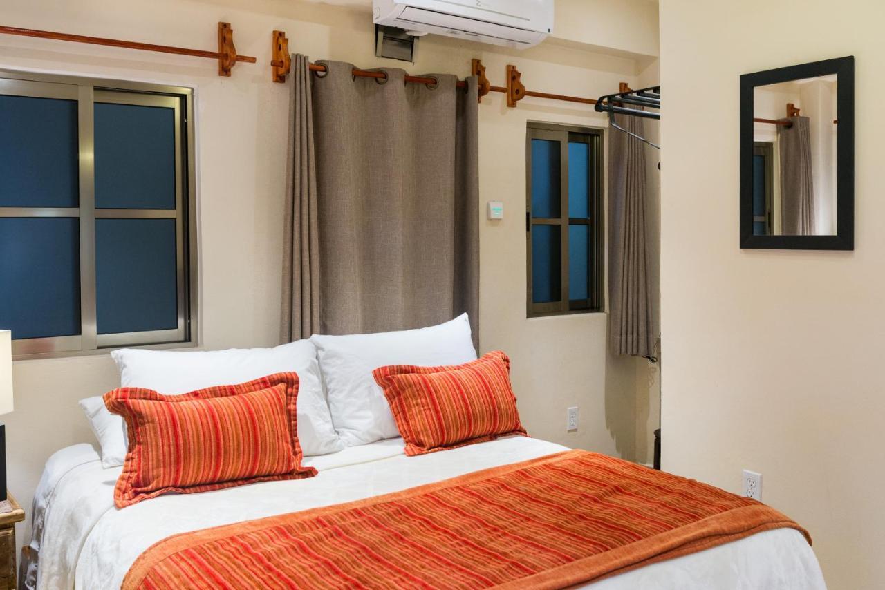 Alamos Inn Hotel Con Jacuzzi Y Piscina 칸쿤 외부 사진