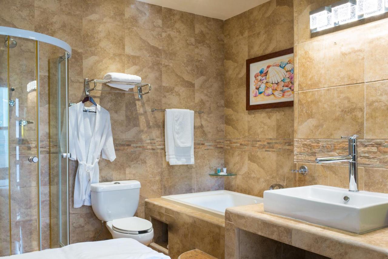 Alamos Inn Hotel Con Jacuzzi Y Piscina 칸쿤 외부 사진